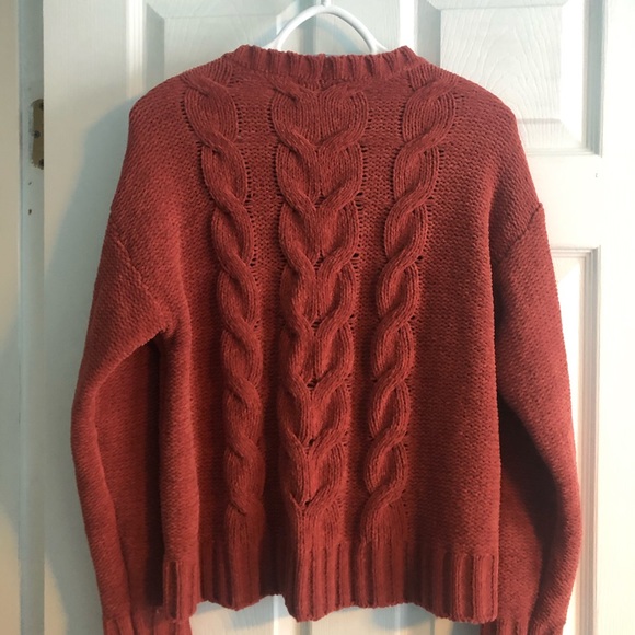 American Cable Knit Style Chenille Sweater - Picture 2 of 4